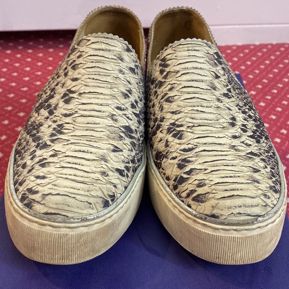 Stuart Weitzman Natural Nuggets Snake-print Slip-on Sneakers - Picture 6 of 12